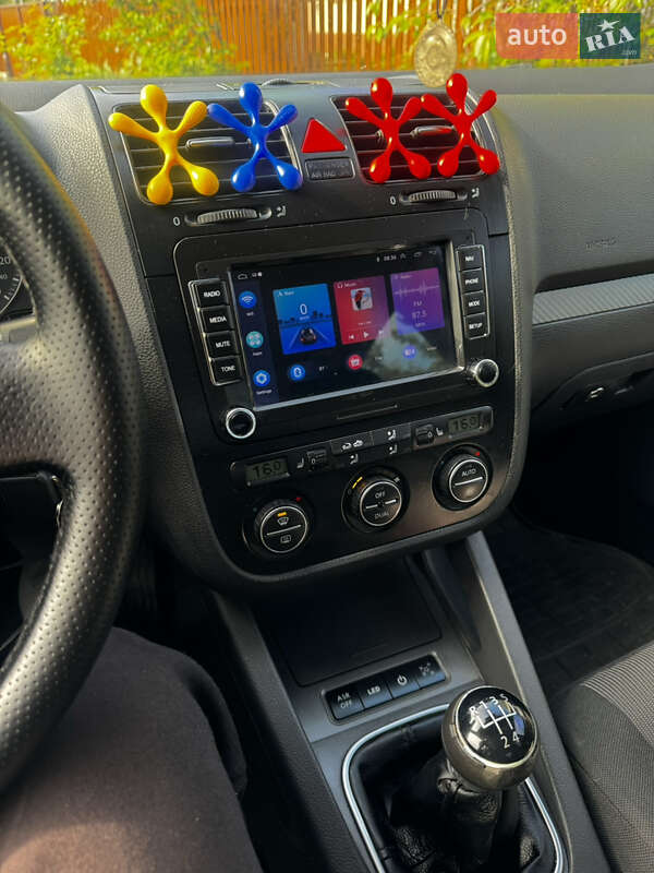 Седан Volkswagen Jetta 2009 в Софіївській Борщагівці