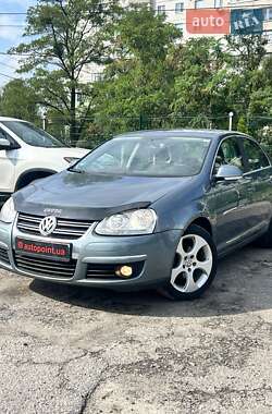 Седан Volkswagen Jetta 2006 в Сумах