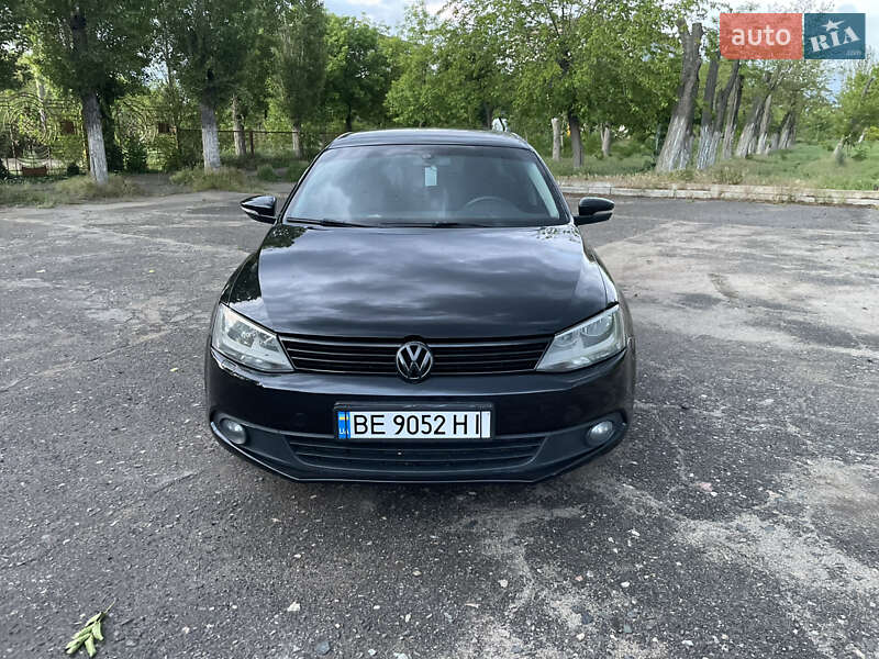 Седан Volkswagen Jetta 2012 в Николаеве