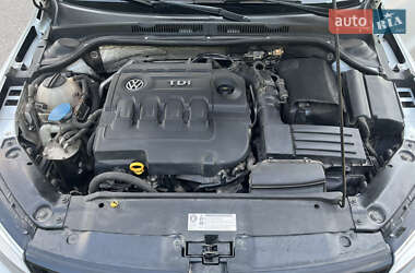 Седан Volkswagen Jetta 2014 в 
