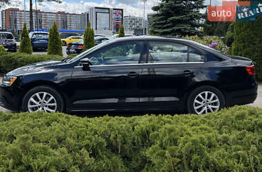 Седан Volkswagen Jetta 2013 в Львове