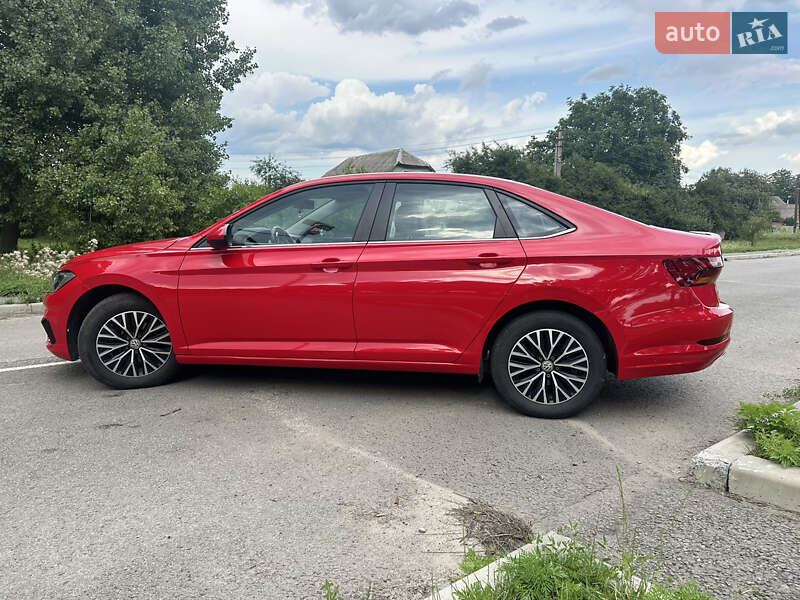 Седан Volkswagen Jetta 2018 в Ромнах фото 8 Седан Volkswagen Jetta 2018 в Ромнах