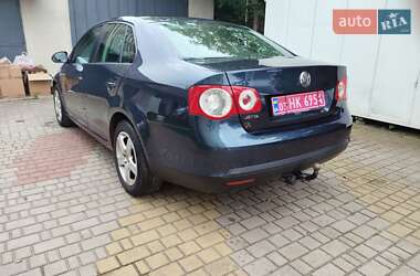 Универсал Volkswagen Jetta 2005 в 