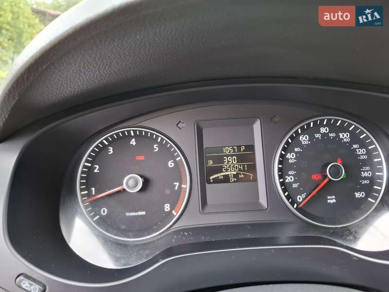 Седан Volkswagen Jetta 2014 в Борщеві