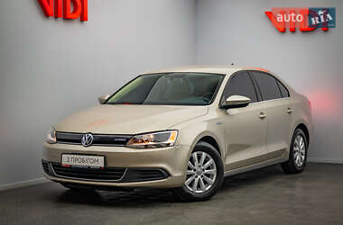 Седан Volkswagen Jetta 2013 в Киеве