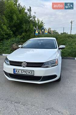 Седан Volkswagen Jetta 2013 в Харкові
