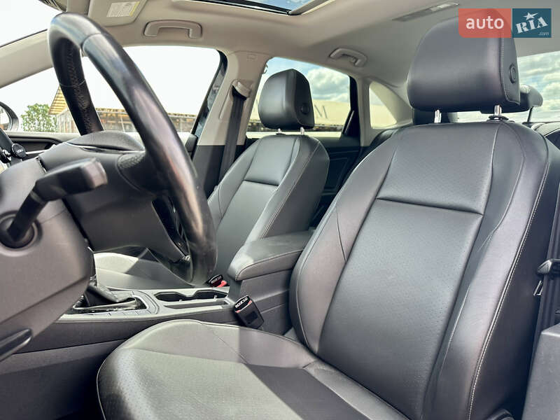 Седан Volkswagen Jetta 2019 в Києві