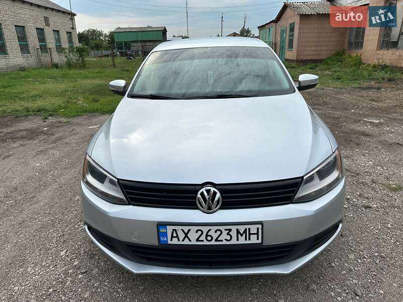 Седан Volkswagen Jetta 2014 в Сахновщине