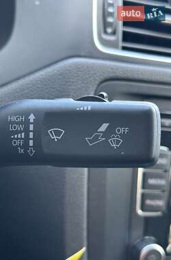 Седан Volkswagen Jetta 2013 в 