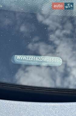 Седан Volkswagen Jetta 2013 в 