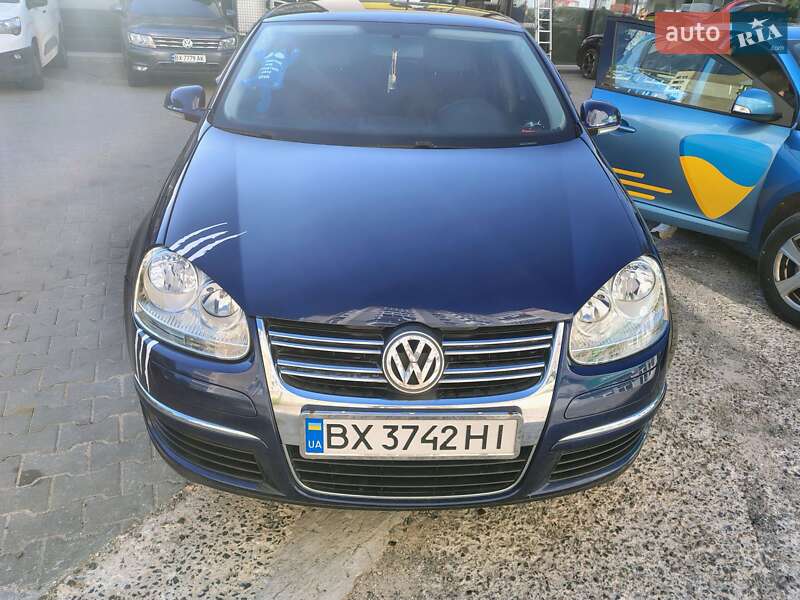Седан Volkswagen Jetta 2006 в Хмельницькому