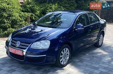Седан Volkswagen Jetta 2008 в Вознесенске