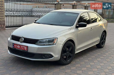 Седан Volkswagen Jetta 2011 в Лубнах