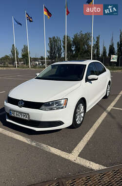 Седан Volkswagen Jetta 2011 в Кривому Розі