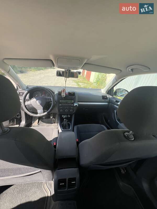 Седан Volkswagen Jetta 2008 в Тернополі