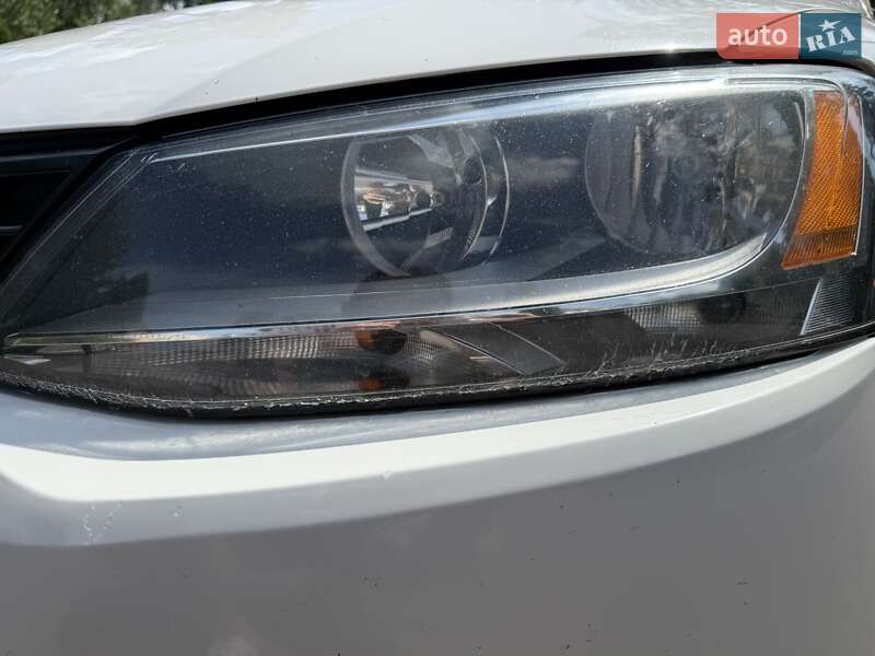 Седан Volkswagen Jetta 2012 в Корюківці