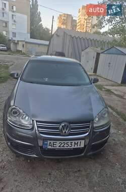 Седан Volkswagen Jetta 2007 в Днепре