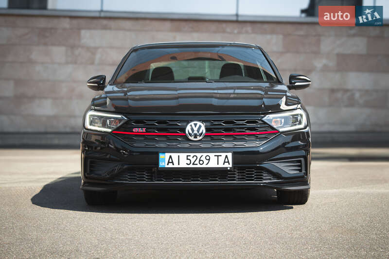Седан Volkswagen Jetta 2021 в Києві