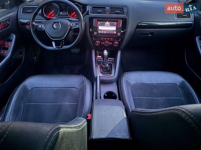 Седан Volkswagen Jetta 2016 в Ужгороде фото 11 Седан Volkswagen Jetta 2016 в Ужгороде