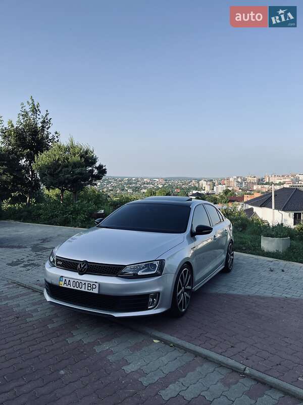 Volkswagen Jetta 2013