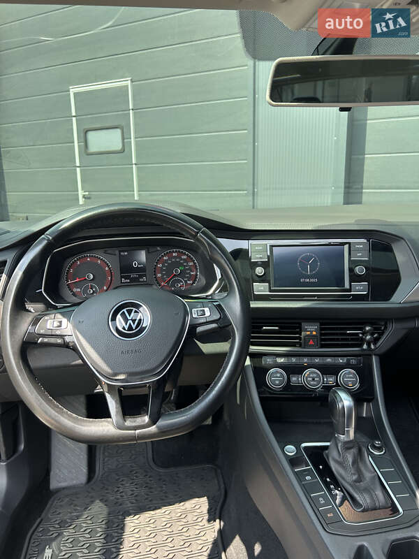 Седан Volkswagen Jetta 2019 в Ужгороді фото 18 Седан Volkswagen Jetta 2019 в Ужгороді
