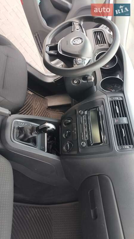 Седан Volkswagen Jetta 2014 в Кривому Розі