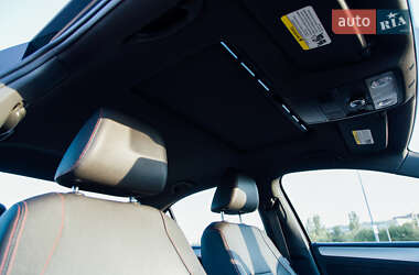 Седан Volkswagen Jetta 2011 в 