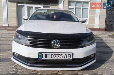 Седан Volkswagen Jetta 2011 в 