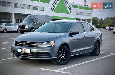 Седан Volkswagen Jetta 2016 в Києві