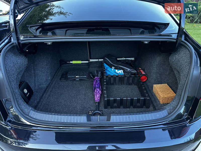 Седан Volkswagen Jetta 2018 в Білогородці