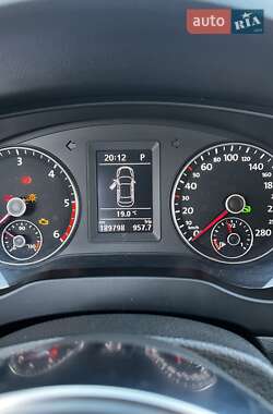 Седан Volkswagen Jetta 2013 в 