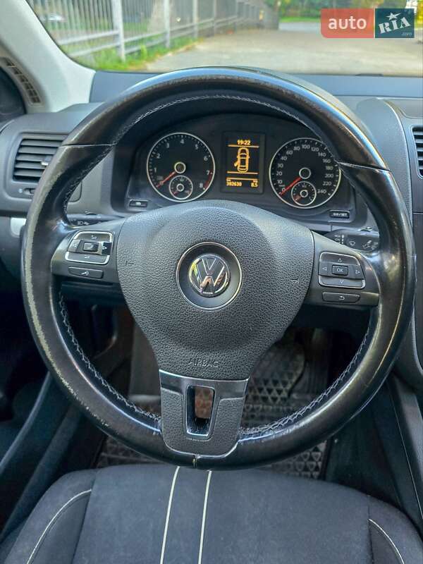 Седан Volkswagen Jetta 2009 в Вінниці
