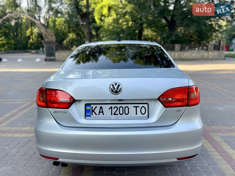 Седан Volkswagen Jetta 2013 в Киеве фото 8 Седан Volkswagen Jetta 2013 в Киеве