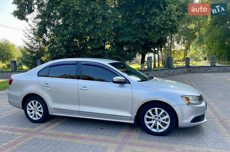 Седан Volkswagen Jetta 2013 в Киеве фото 6 Седан Volkswagen Jetta 2013 в Киеве