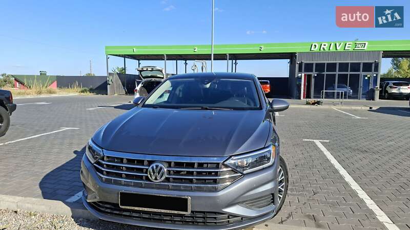 Седан Volkswagen Jetta 2018 в Каменском фото 39 Седан Volkswagen Jetta 2018 в Каменском