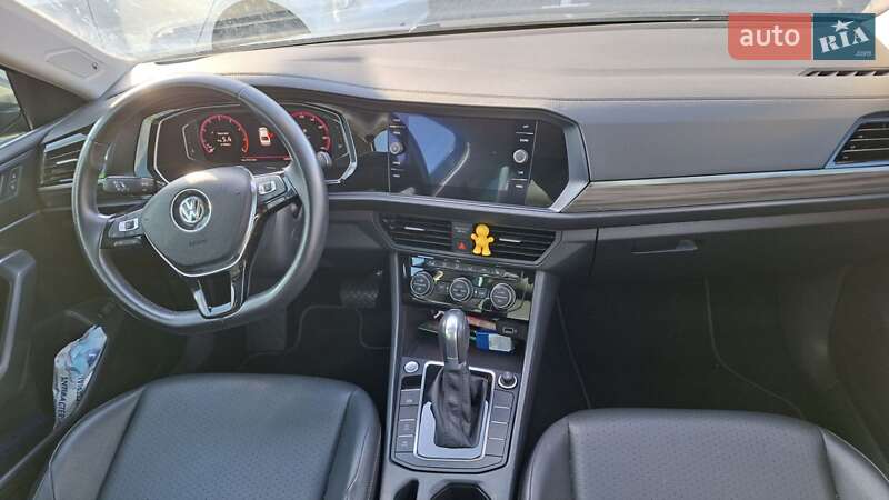 Седан Volkswagen Jetta 2018 в Каменском фото 76 Седан Volkswagen Jetta 2018 в Каменском