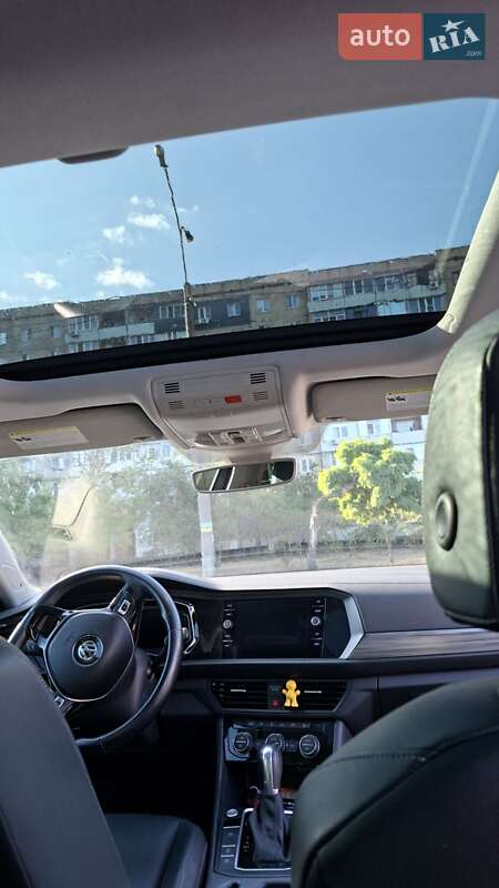 Седан Volkswagen Jetta 2018 в Каменском фото 44 Седан Volkswagen Jetta 2018 в Каменском