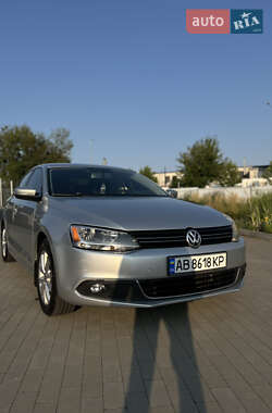 Седан Volkswagen Jetta 2014 в Виннице