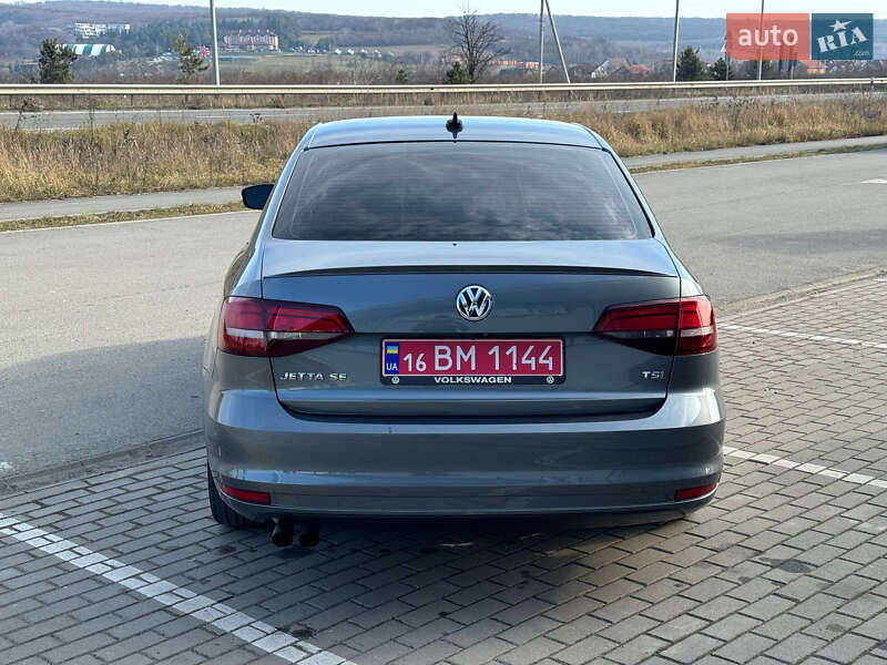 Седан Volkswagen Jetta 2016 в Ужгороді фото 11 Седан Volkswagen Jetta 2016 в Ужгороді