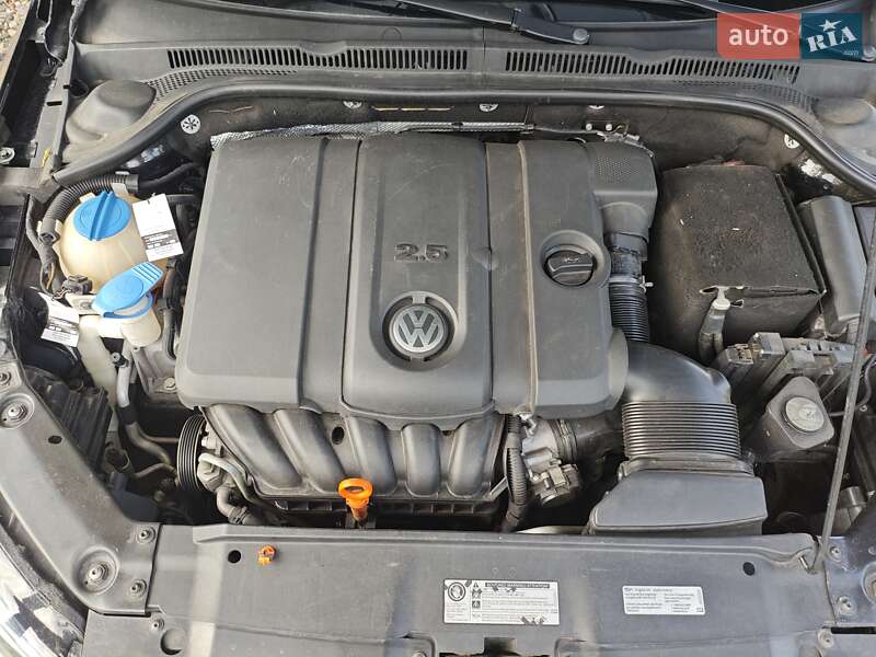 Седан Volkswagen Jetta 2012 в Змиеве фото 4 Седан Volkswagen Jetta 2012 в Змиеве