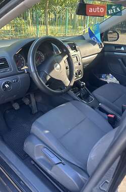 Седан Volkswagen Jetta 2006 в 