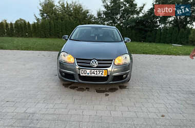 Седан Volkswagen Jetta 2006 в Бучаче
