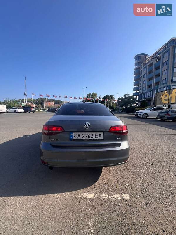 Седан Volkswagen Jetta 2016 в Киеве фото 10 Седан Volkswagen Jetta 2016 в Киеве