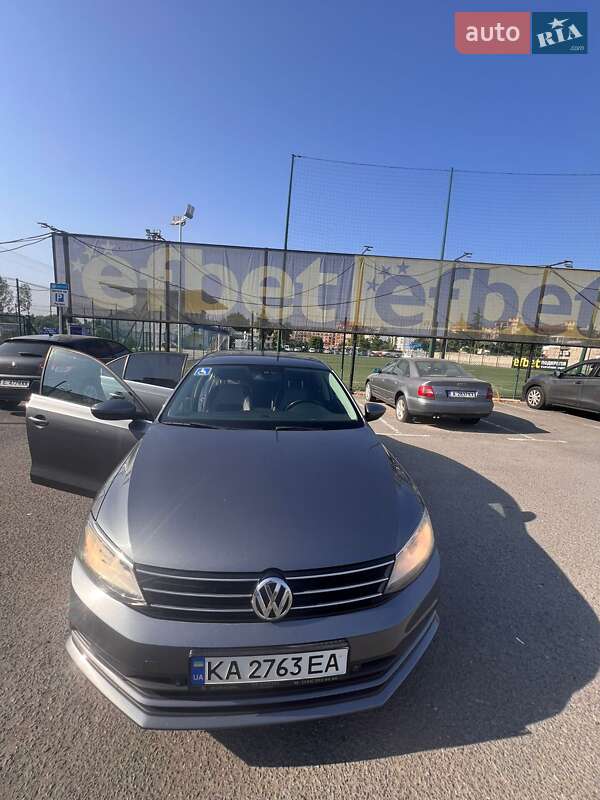 Седан Volkswagen Jetta 2016 в Киеве фото 14 Седан Volkswagen Jetta 2016 в Киеве