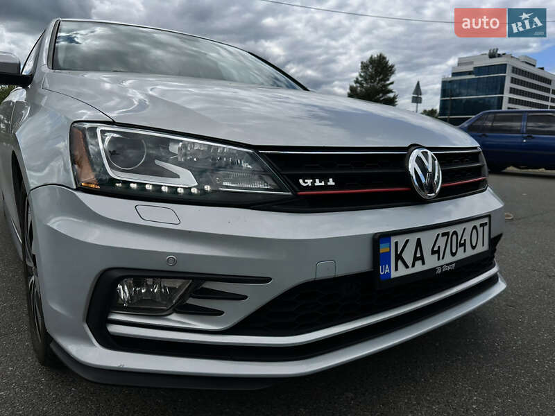 Седан Volkswagen Jetta 2013 в Киеве фото Седан Volkswagen Jetta 2013 в Киеве