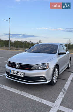 Седан Volkswagen Jetta 2016 в Запорожье
