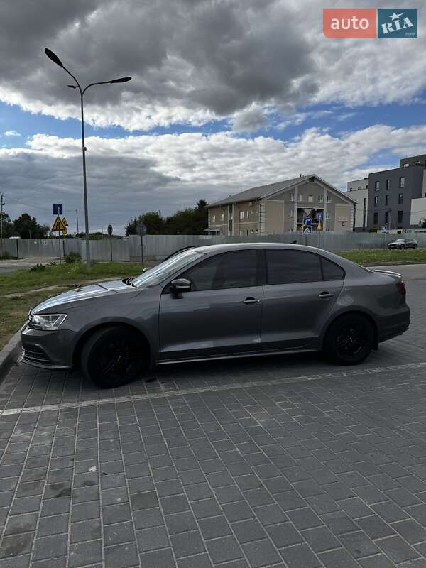 Volkswagen Jetta 2016