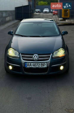 Седан Volkswagen Jetta 2009 в Киеве