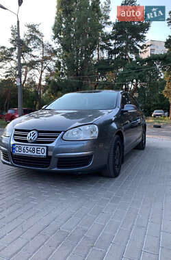 Седан Volkswagen Jetta 2006 в Києві