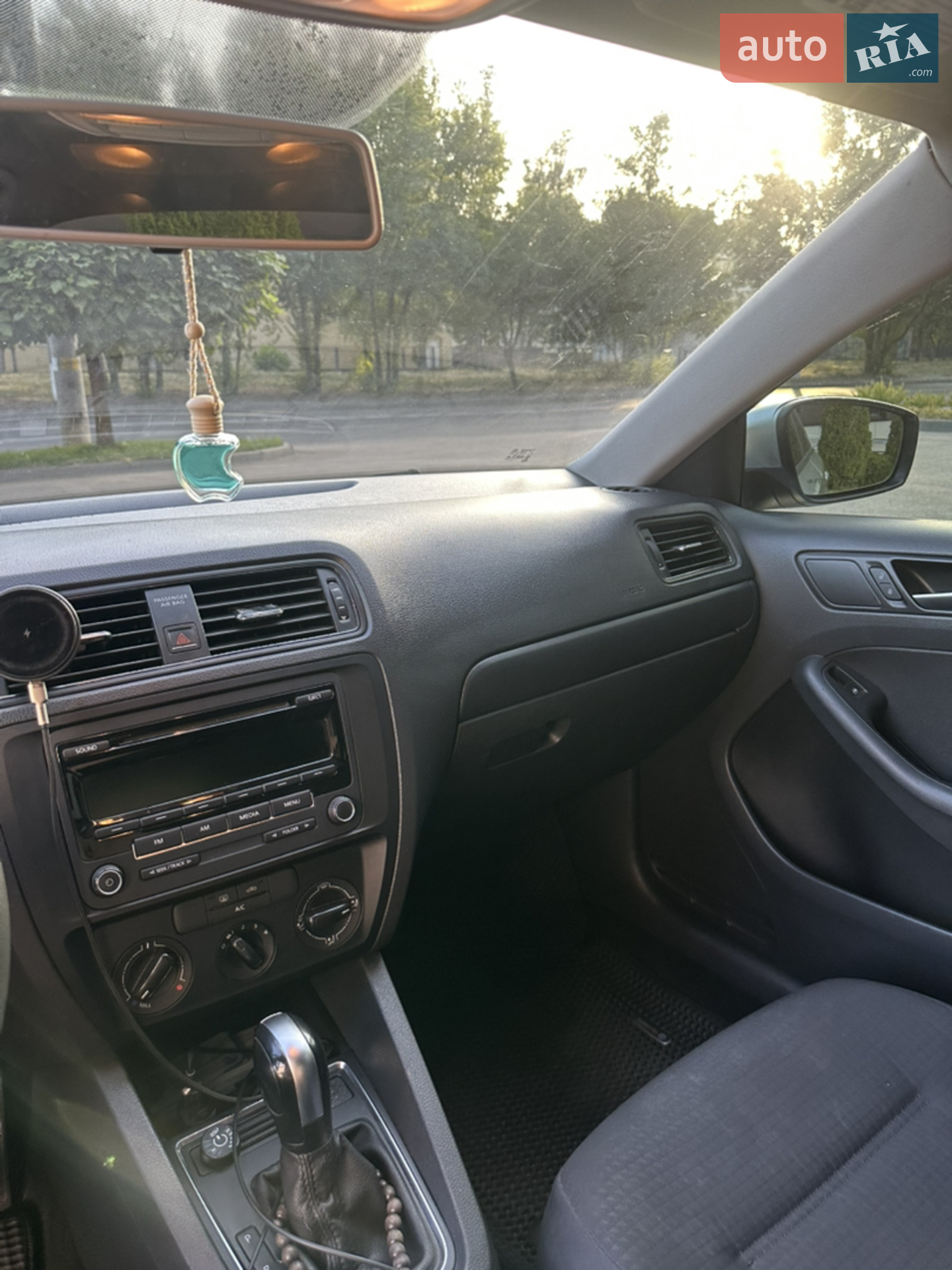 2015 Volkswagen Jetta - мініатюра 17